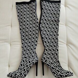 Women's Size 6 She In Knee High Stiletto High Heel Boots